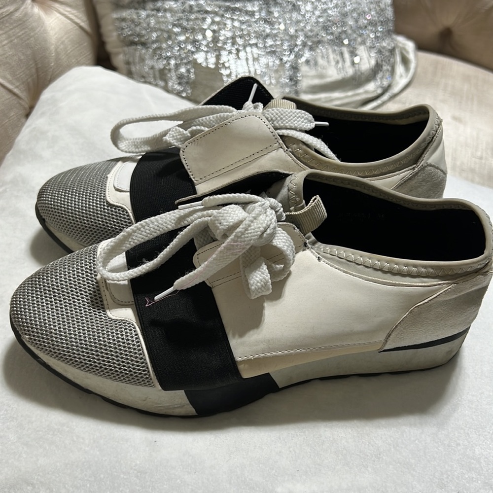 Women shoes size 38
